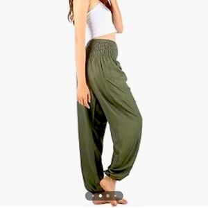 (4/$20) 🔥Boho yoga pants